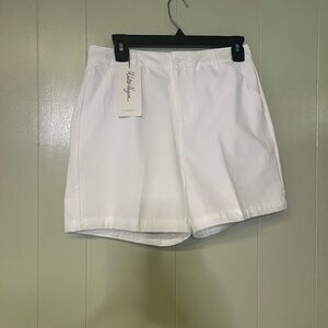 White Women's Shorts